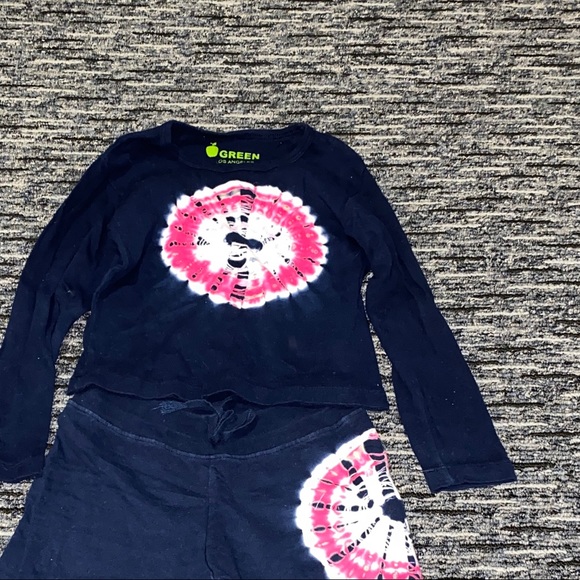 ADORABLE SET PERFECT CONDITION - Picture 3 of 3